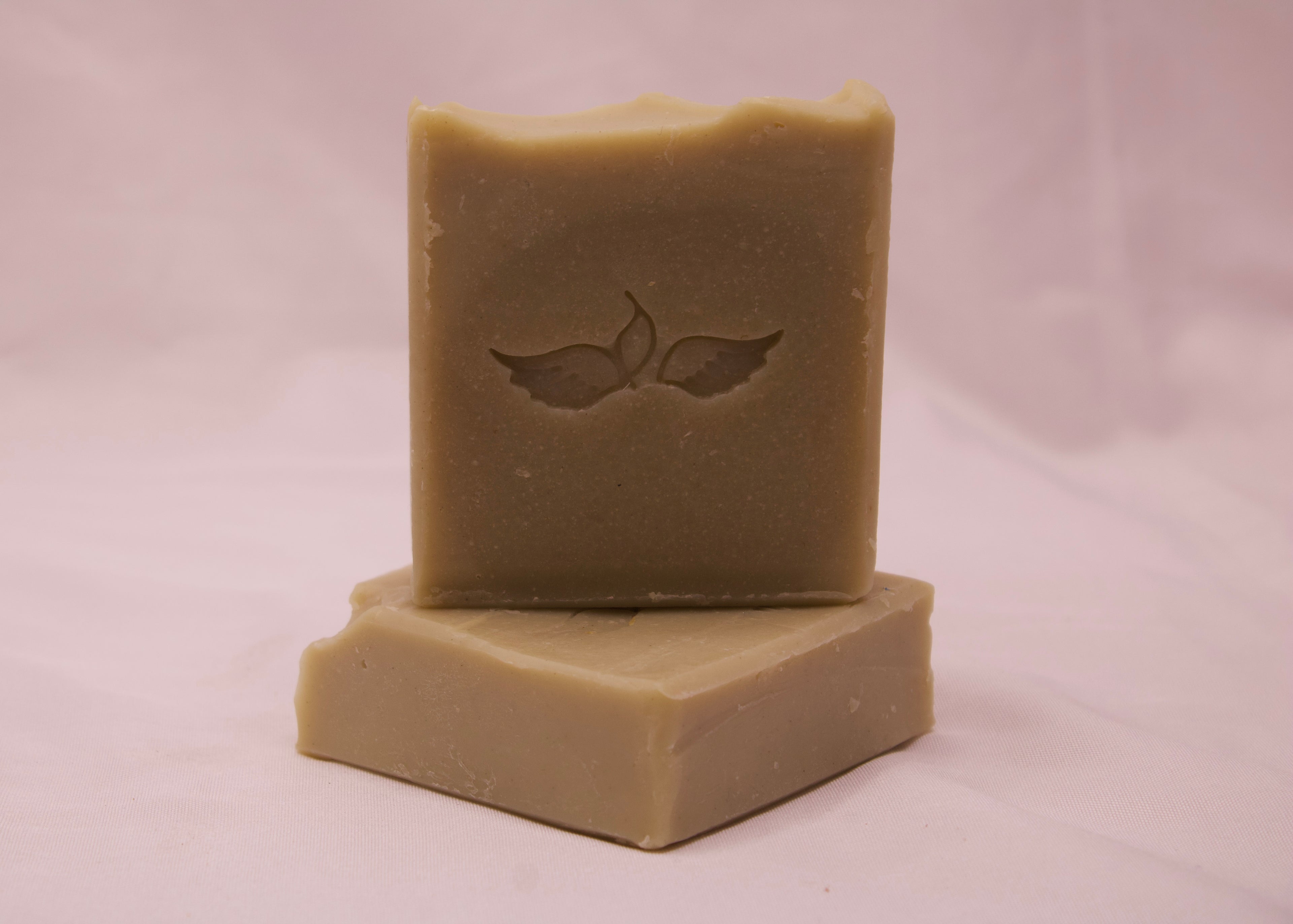 Jabón artesanal de Aguacate